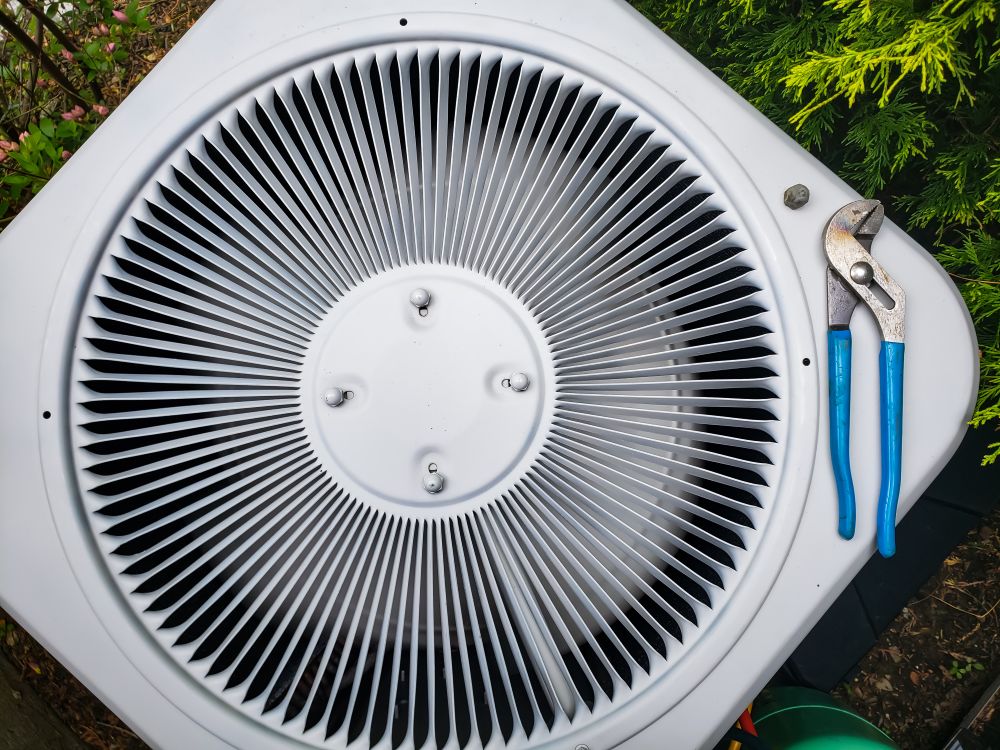 5 Signs Your AC Needs Repair ASAP